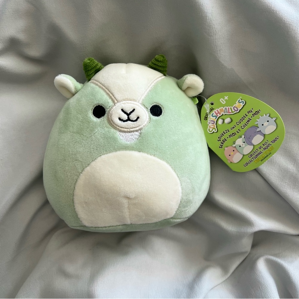 rare palmer the goat squishmallow BNWT